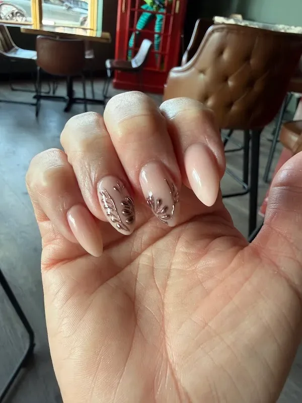 Sugar Polish Nail Bar Cumming — Nail salon in Cumming
